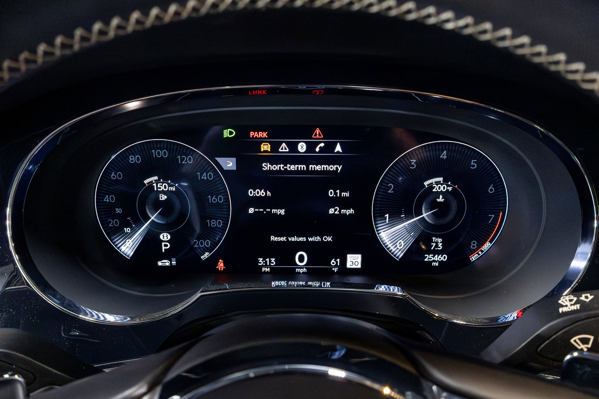 Used 2021 Bentley Bentayga w/ First Edition Specification image 8