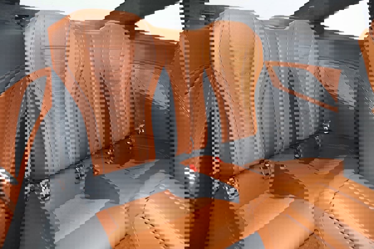 Used 2025 BMW M850i xDrive Coupe w/ M Sport Professional Package image 15