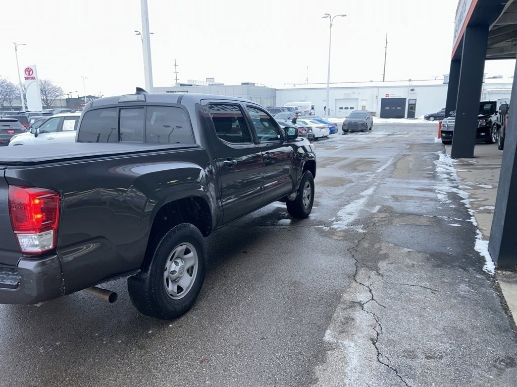 Used 2019 Toyota Tacoma SR image 6