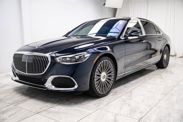 Used 2025 Mercedes-Benz Maybach S 580 4MATIC image 11