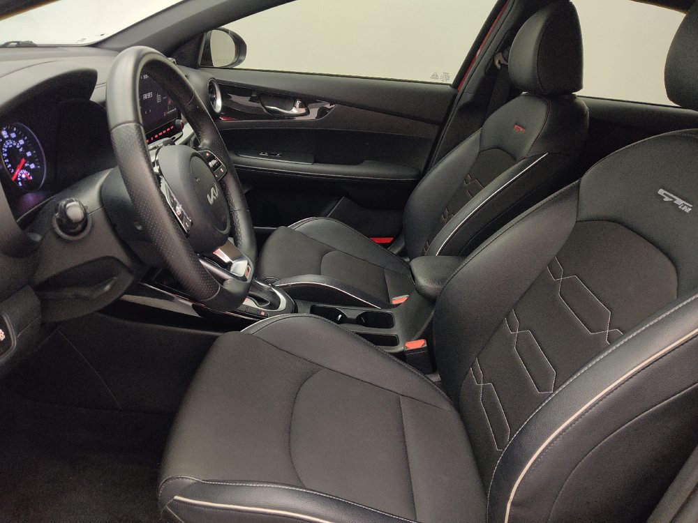 Used 2024 Kia Forte GT-Line w/ GT-Line Premium Package FWD image 17
