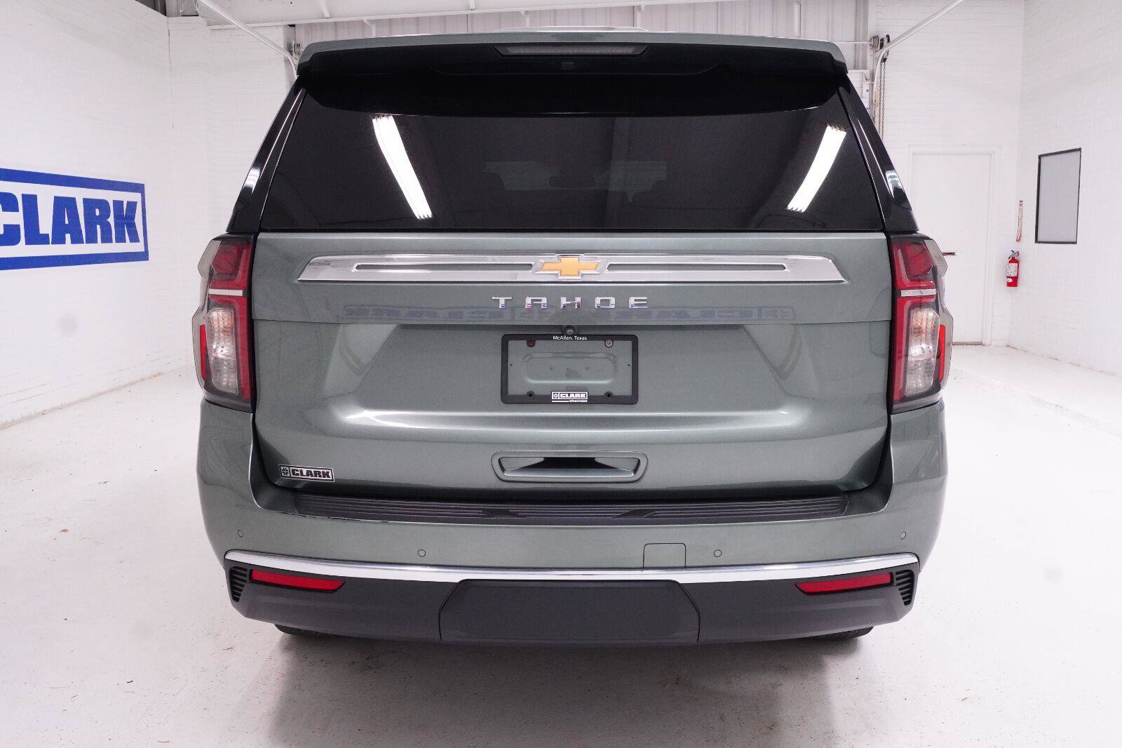 Used 2023 Chevrolet Tahoe LS RWD image 28