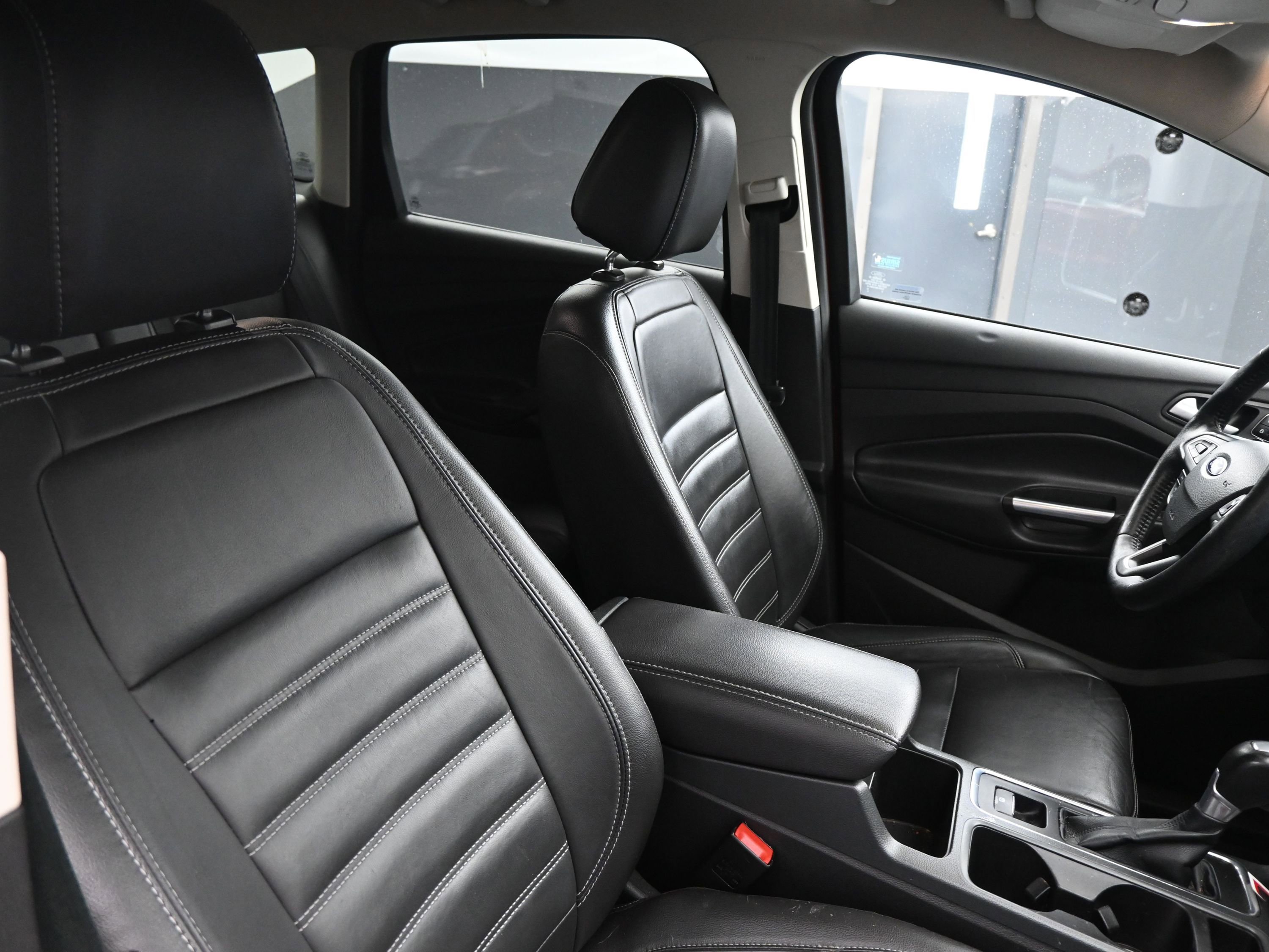 Used 2017 Ford Escape Titanium w/ Equipment Group 301A image 22