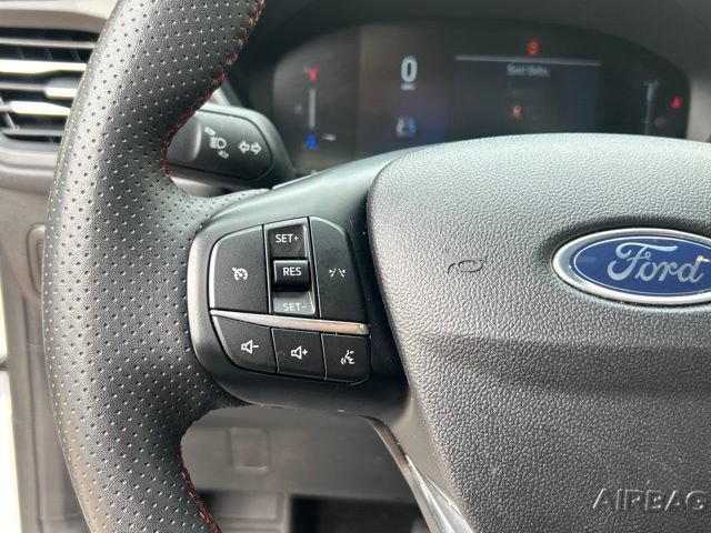 Used 2025 Ford Escape ST-Line Select AWD/4WD image 31