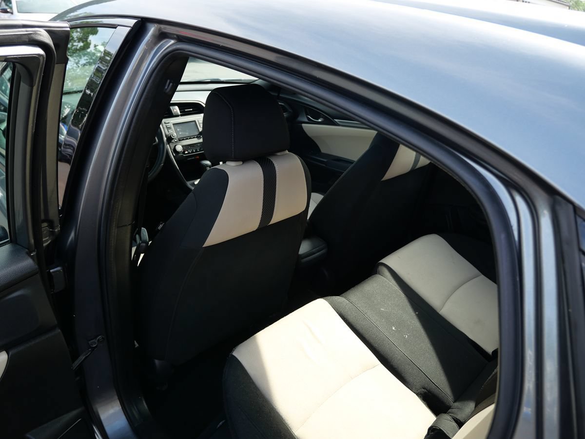 Used 2018 Honda Civic Sport image 17