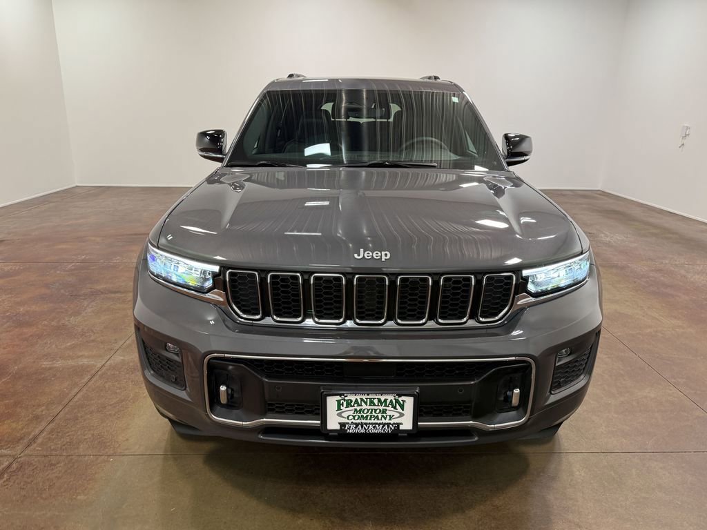 Used 2024 Jeep Grand Cherokee L Overland w/ Trailer Tow Package image 41
