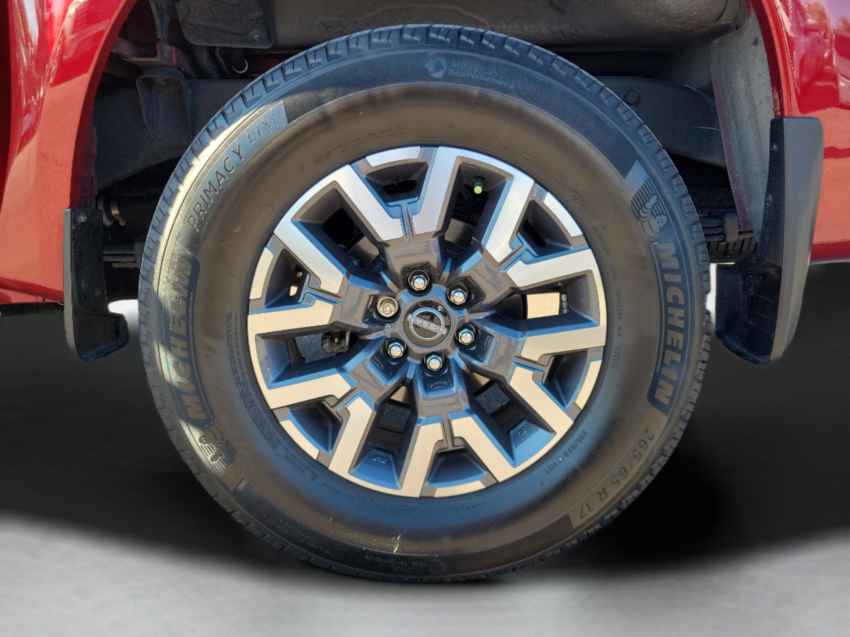 Certified 2023 Nissan Frontier SV w/ SV Convenience Package image 8