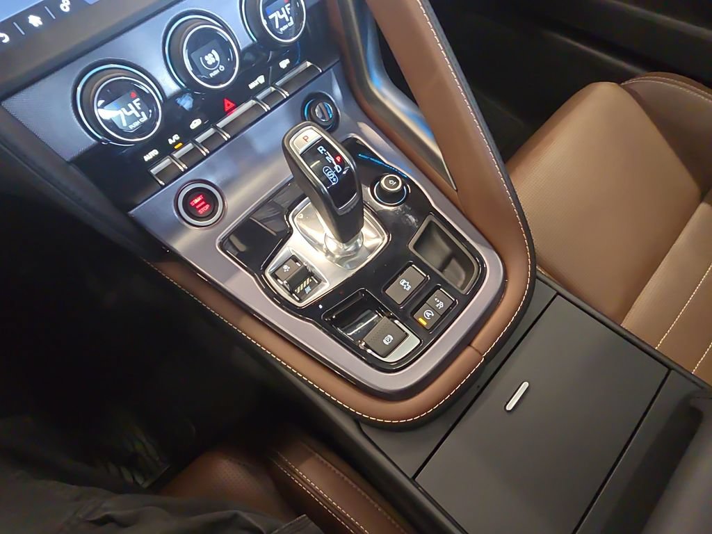 Used 2020 Jaguar F-TYPE Coupe RWD image 26