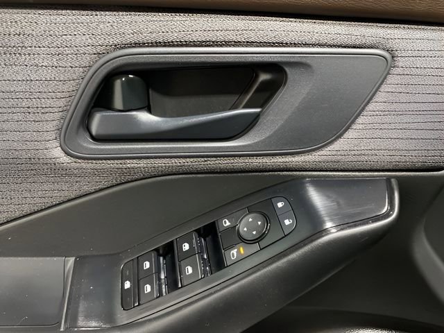 Certified 2023 Nissan Rogue S AWD/4WD image 10