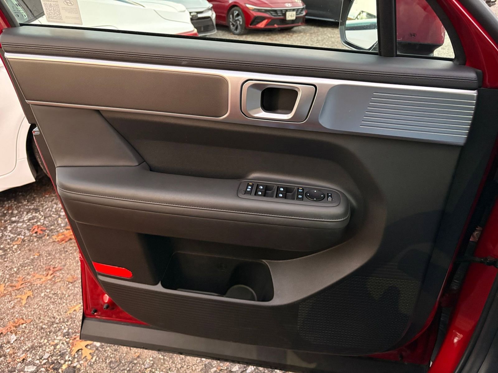 Used 2025 Hyundai Santa Fe SEL image 18