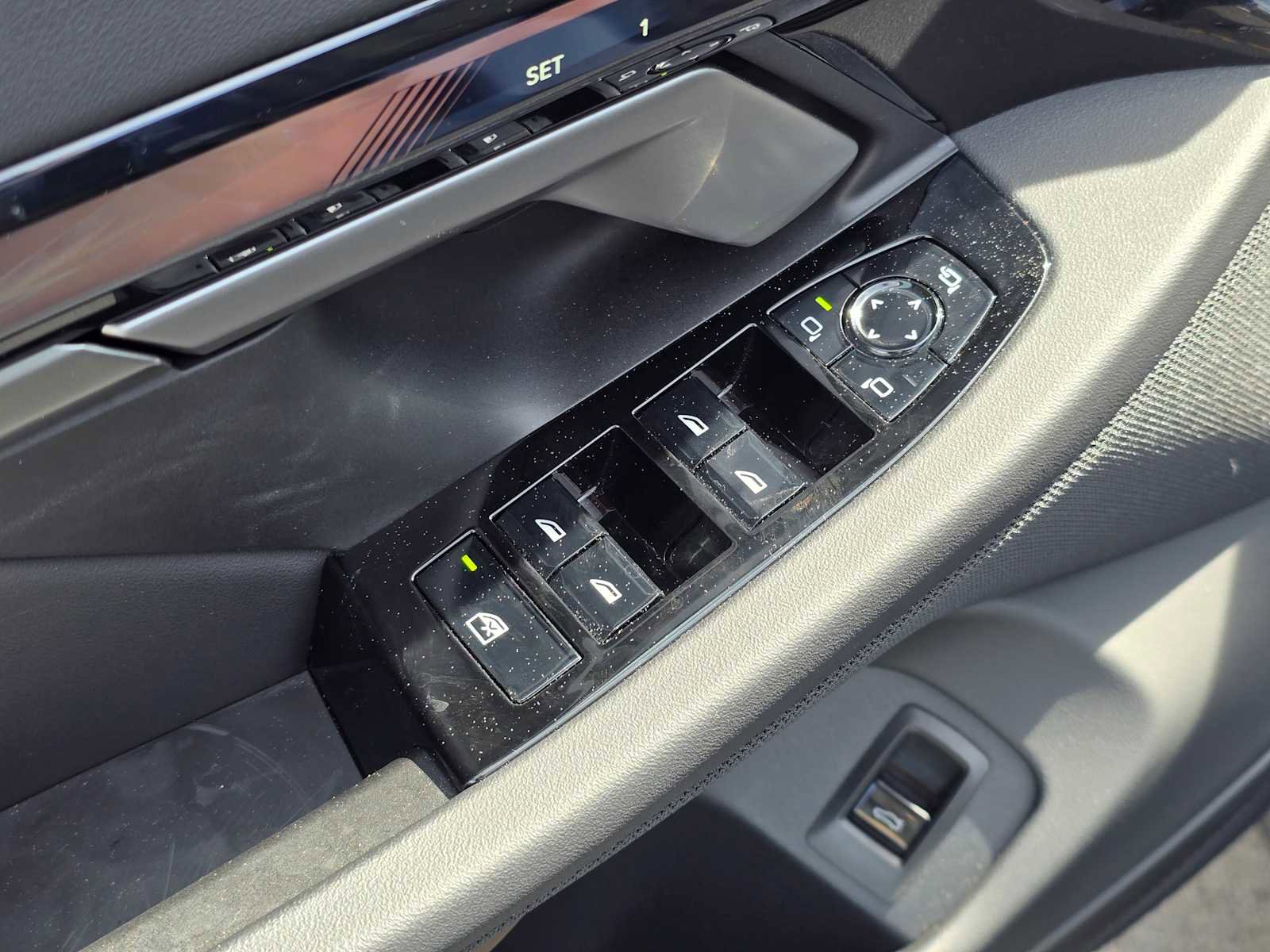 Used 2026 BMW i5 eDrive40 AWD/4WD image 23