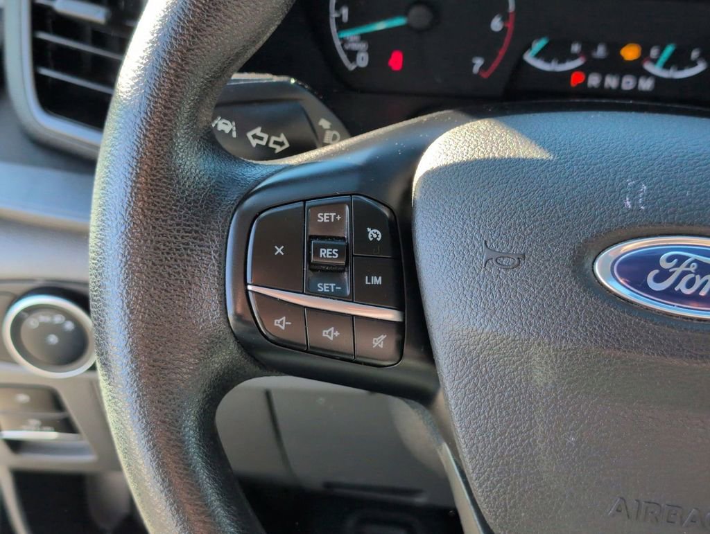 Used 2023 Ford Transit 350 XLT image 9