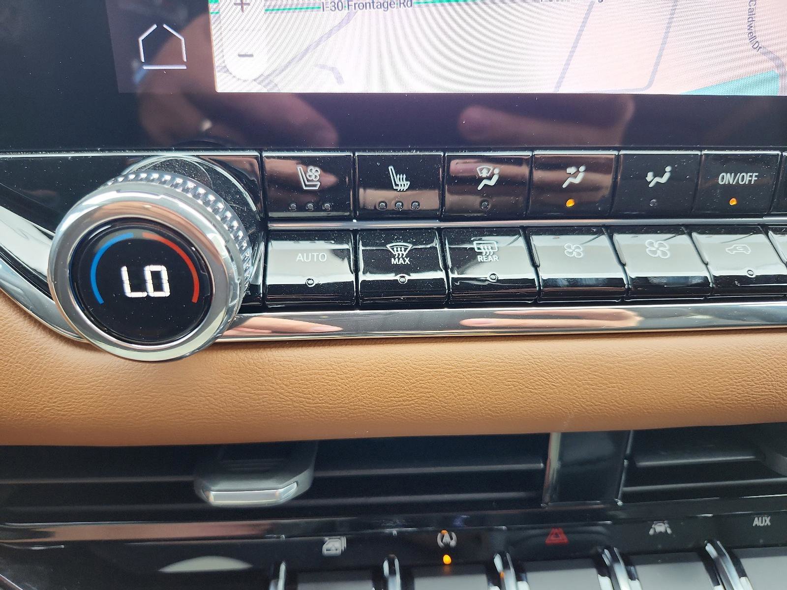 New 2025 GMC Canyon AT4 w/ Nightfall Edition image 15