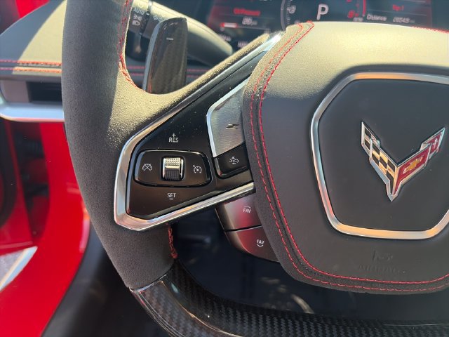Used 2025 Chevrolet Corvette Z06 RWD image 24