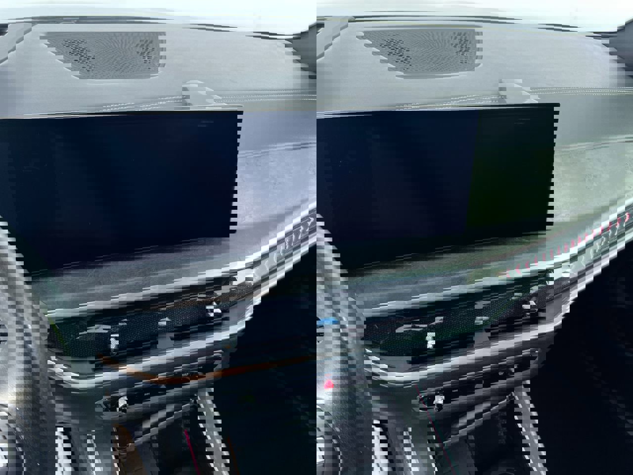 Used 2024 BMW X5 sDrive40i image 24