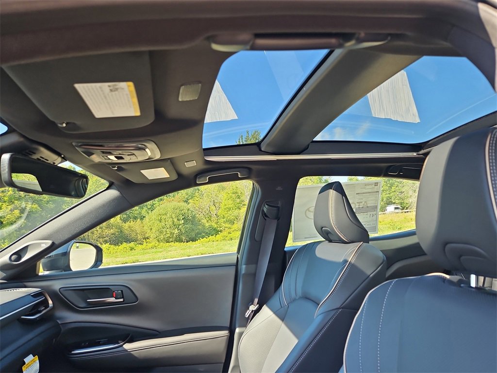 New 2026 Toyota Crown image 8