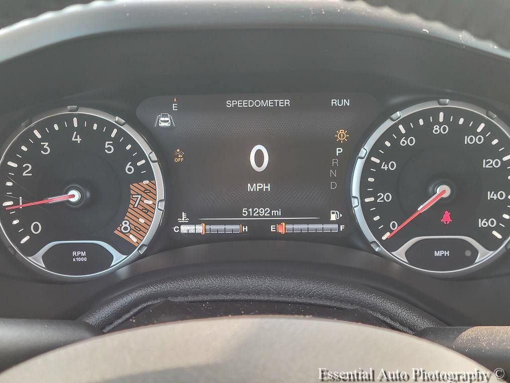 Certified 2022 Jeep Renegade Latitude w/ Sun/Sound Group AWD/4WD image 15
