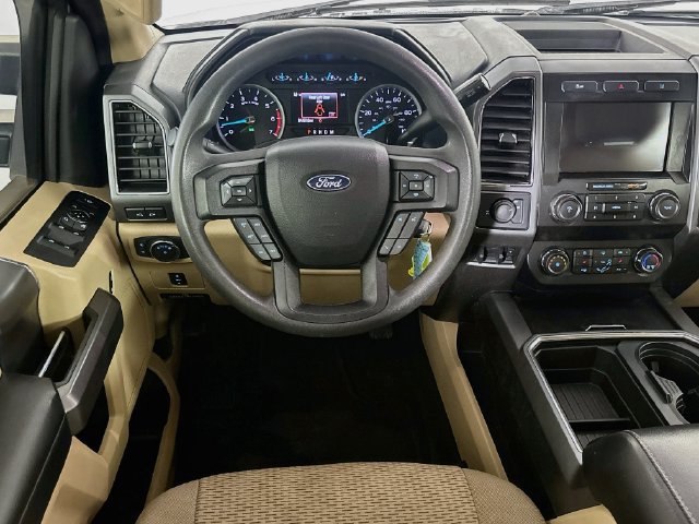 Used 2020 Ford F250 XLT w/ XLT Premium Package RWD image 14