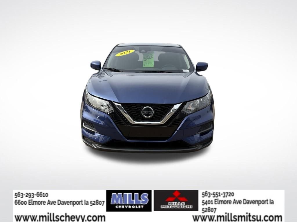 Used 2021 Nissan Rogue Sport S image 2