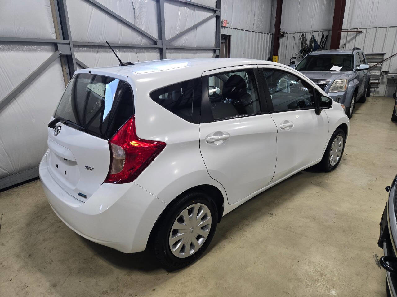 Used 2016 Nissan Versa Note SV image 5
