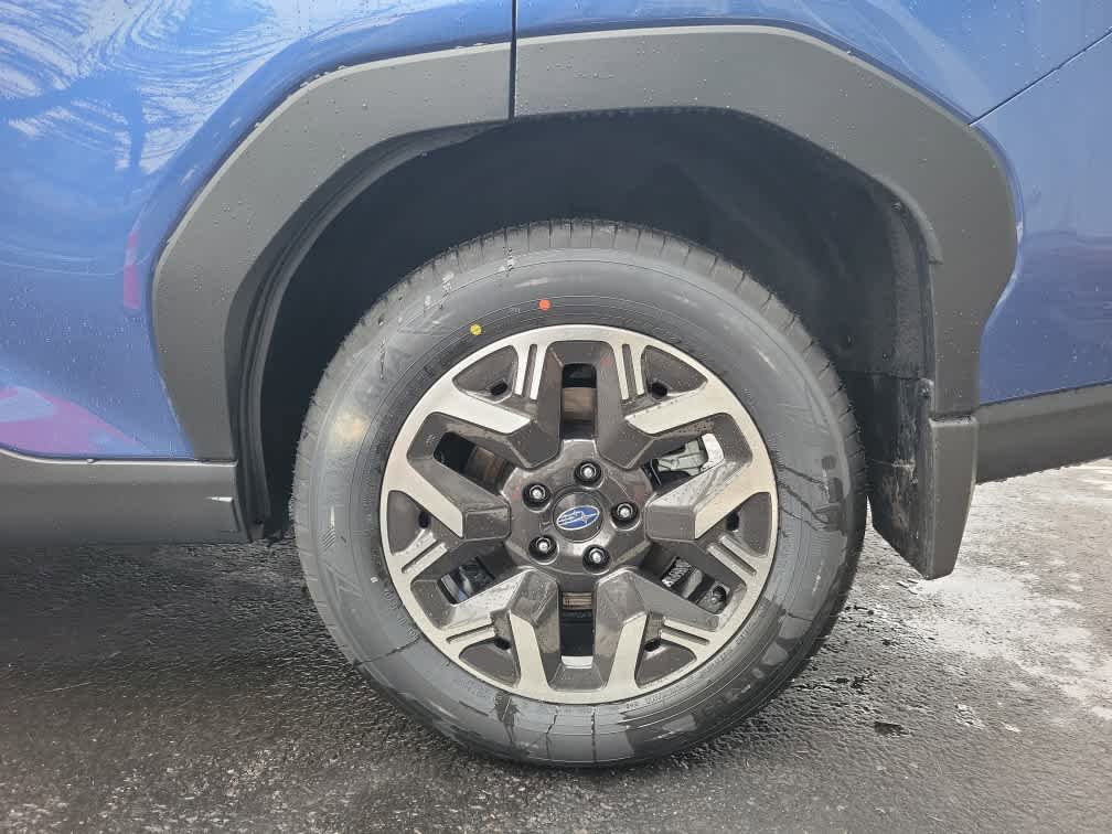 New 2026 Subaru Forester Premium AWD/4WD image 32