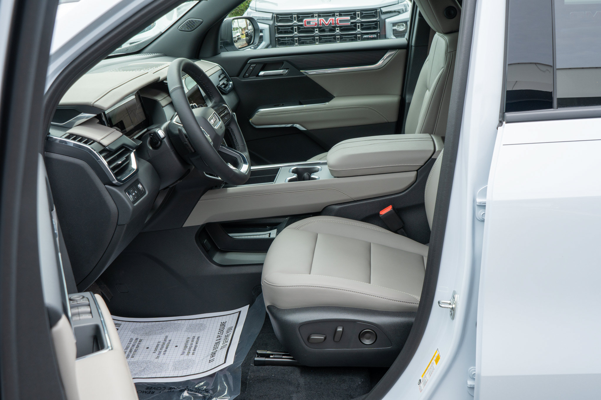 New 2026 GMC Acadia Elevation FWD image 29