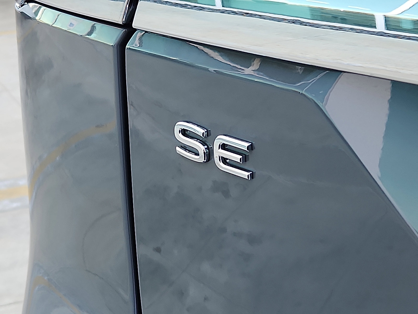 New 2026 Volkswagen Atlas SE FWD image 10