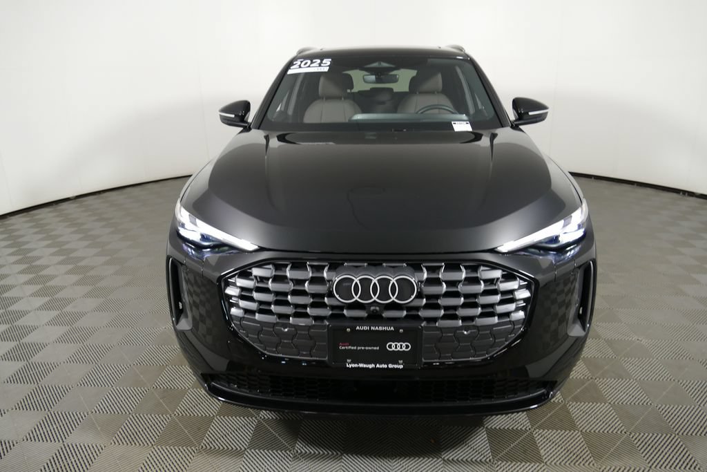 Certified 2025 Audi Q5 Premium w/ Convenience Package AWD/4WD image 8