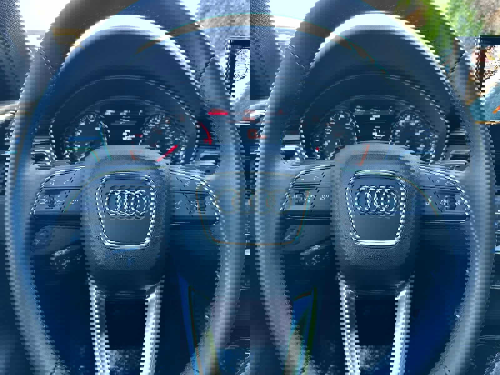 Used 2025 Audi A4 2.0T Premium w/ Convenience Package image 22