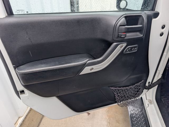 Used 2013 Jeep Wrangler Unlimited Sport image 10