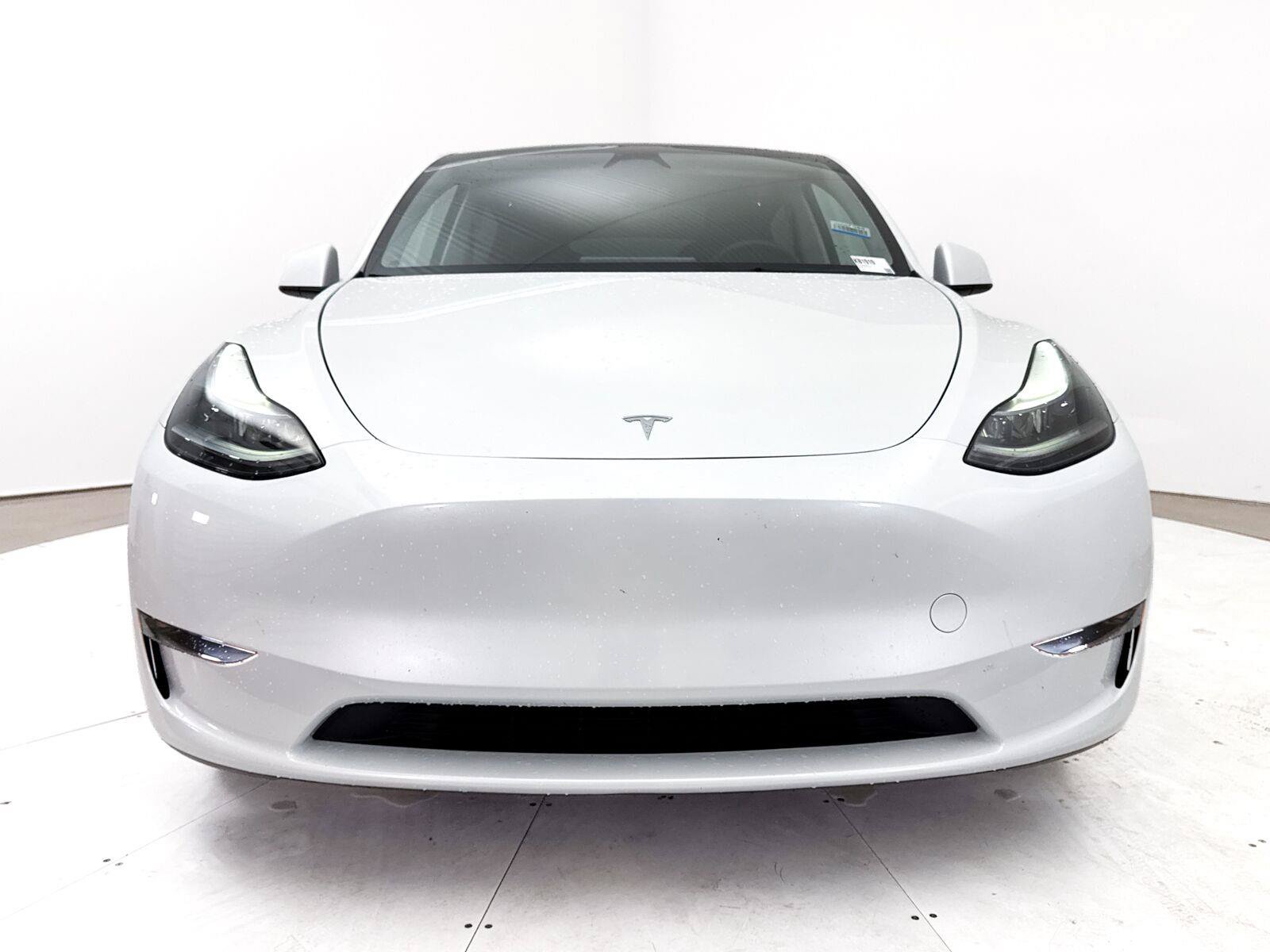 Used 2024 Tesla Model Y Performance AWD/4WD image 11