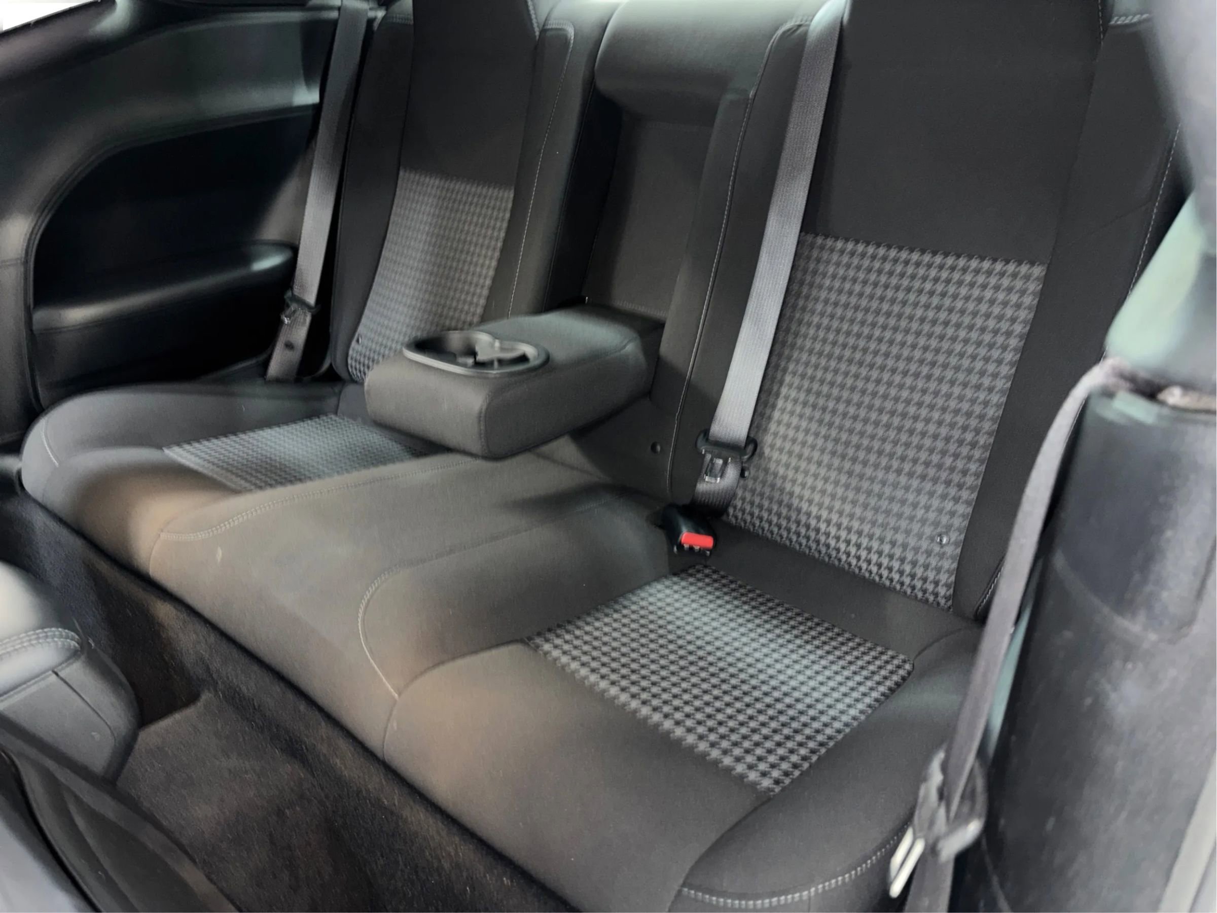 Used 2022 Dodge Challenger R/T image 14