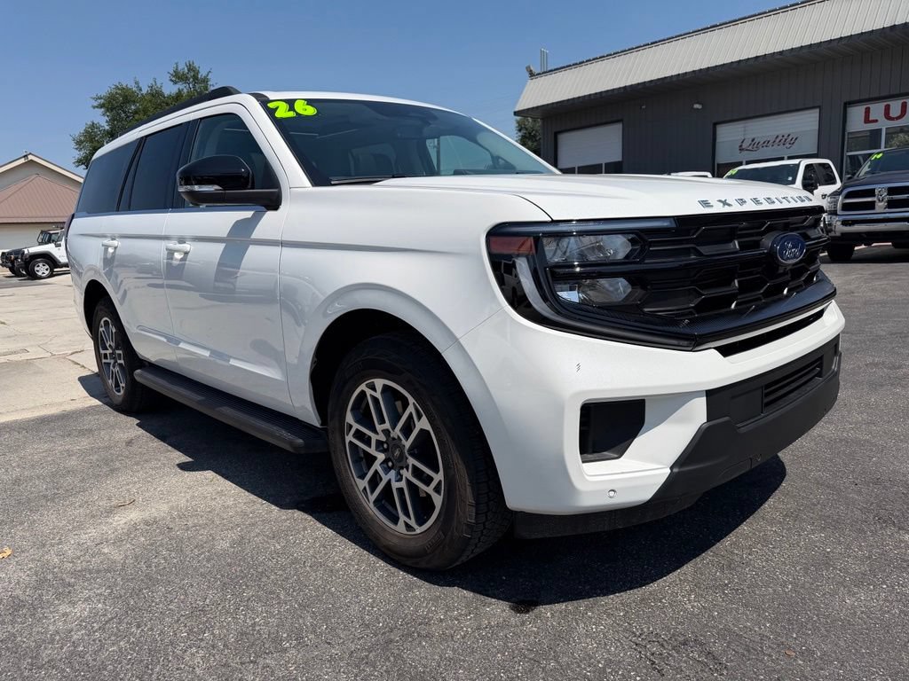 Used 2026 Ford Expedition Active AWD/4WD image 6