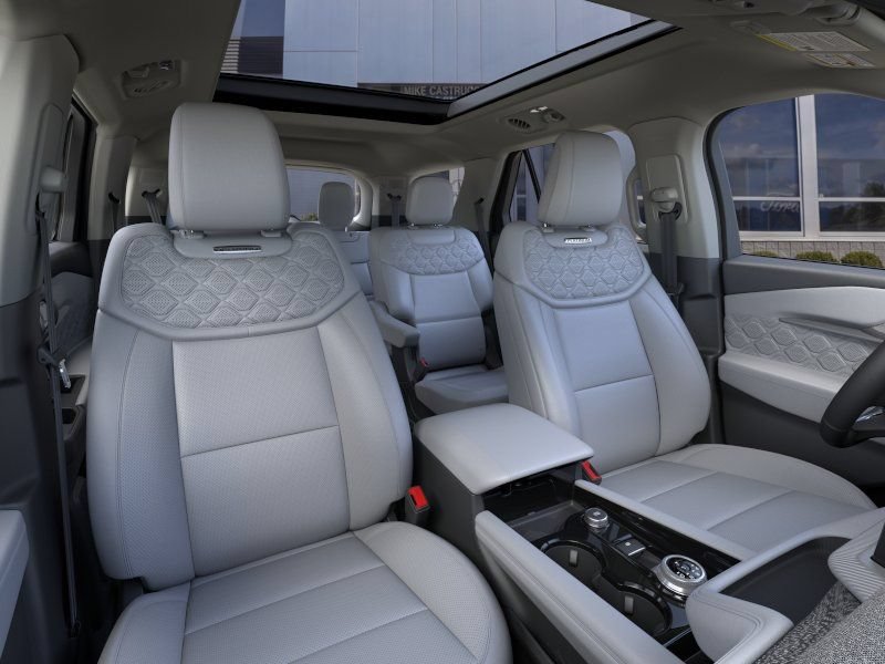 New 2026 Ford Explorer Platinum w/ LUX Leather Package AWD/4WD image 10