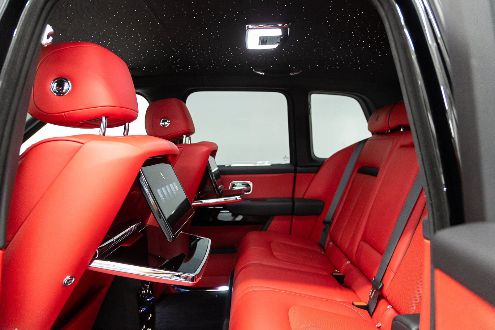 New 2027 Rolls-Royce Cullinan AWD/4WD image 50