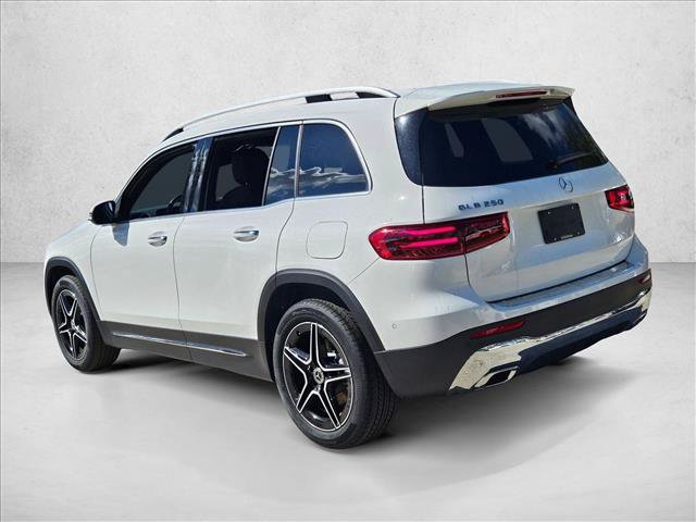 Used 2026 Mercedes-Benz GLB 250 image 9