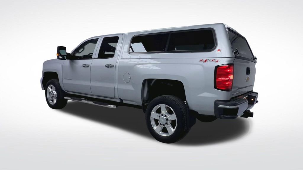 Used 2017 Chevrolet Silverado 2500 W/T w/ Snow Plow Prep Package AWD/4WD image 6