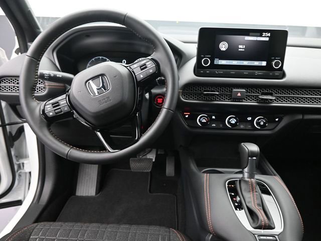 Certified 2025 Honda HR-V Sport image 11