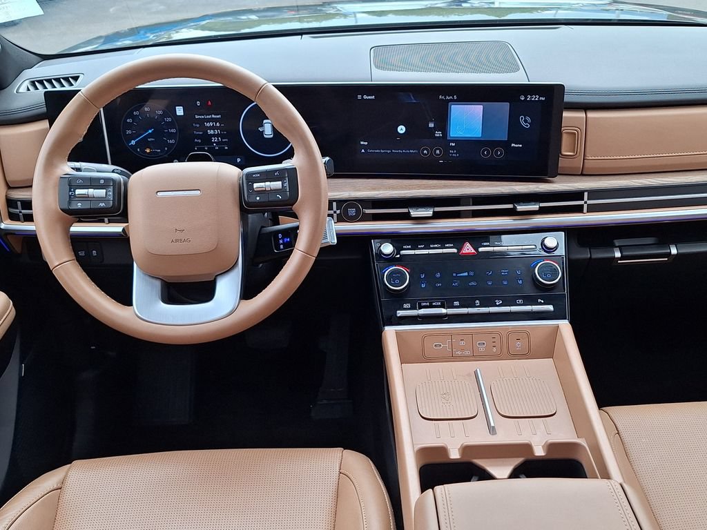 New 2025 Hyundai Santa Fe Limited AWD/4WD image 16