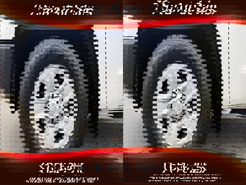 Used 2014 Toyota Tundra SR image 16