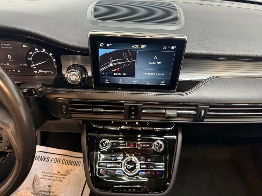 Used 2022 Lincoln Corsair AWD w/ Premium Package image 4