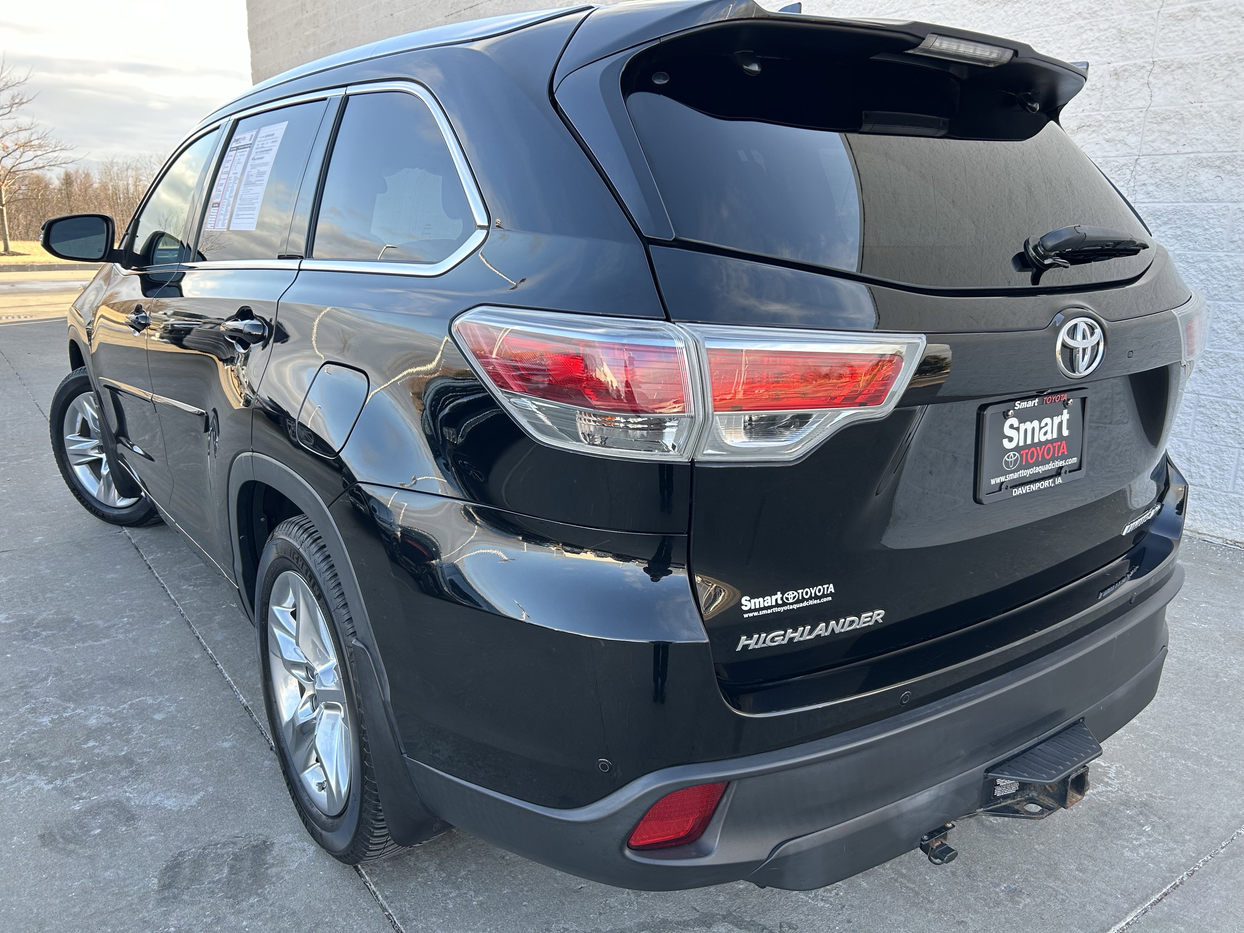 Used 2015 Toyota Highlander Limited image 4