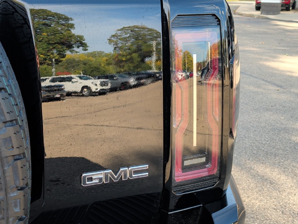 Used 2026 GMC Hummer EV SUV AWD/4WD image 44