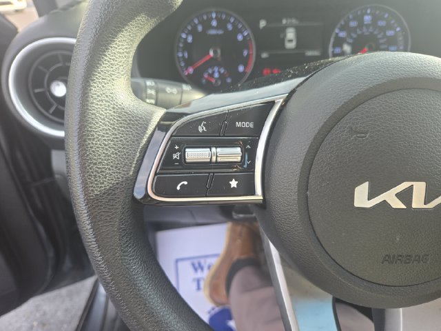 Used 2024 Kia Forte LXS FWD image 14