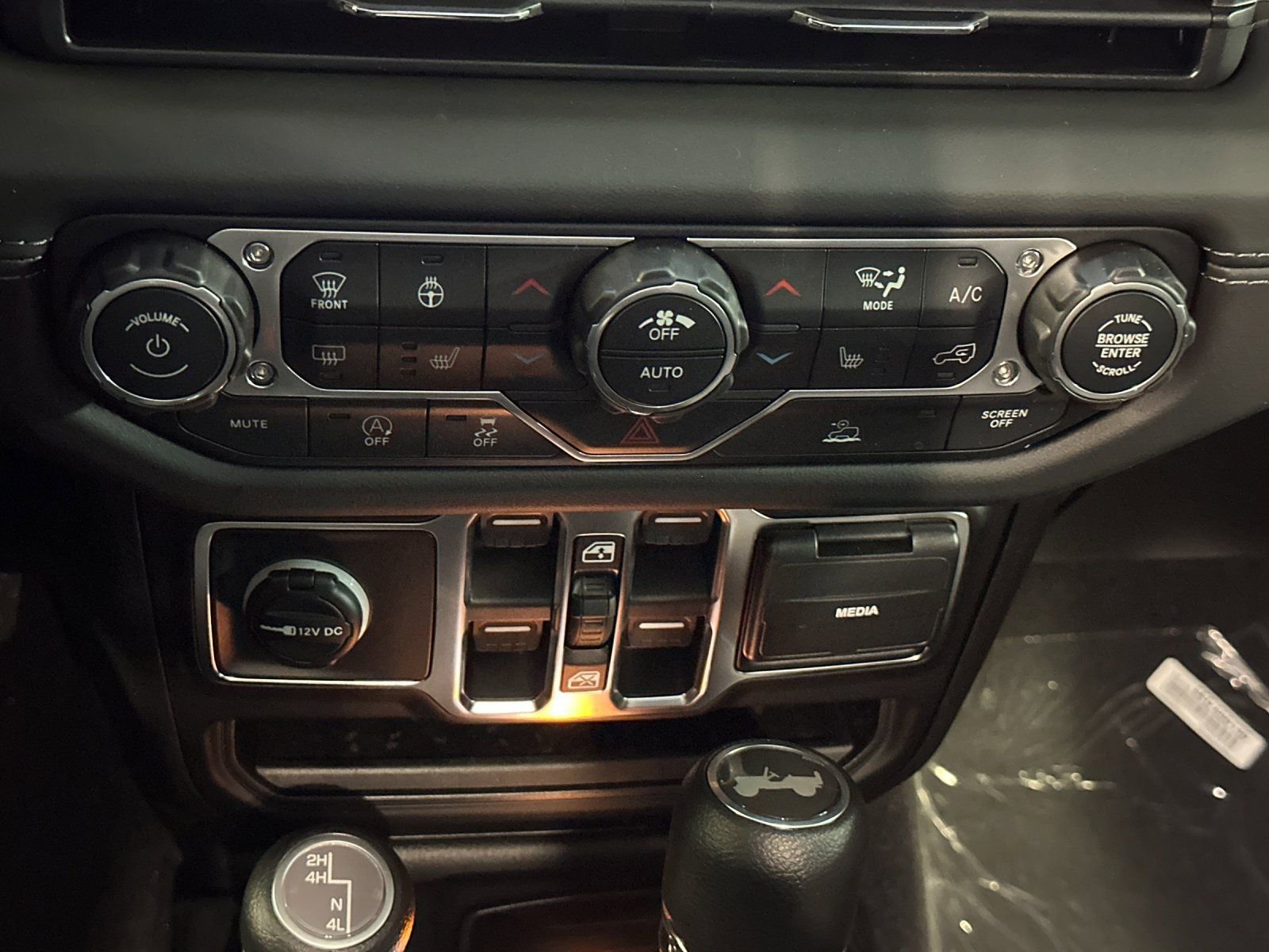 New 2026 Jeep Wrangler Sahara image 19