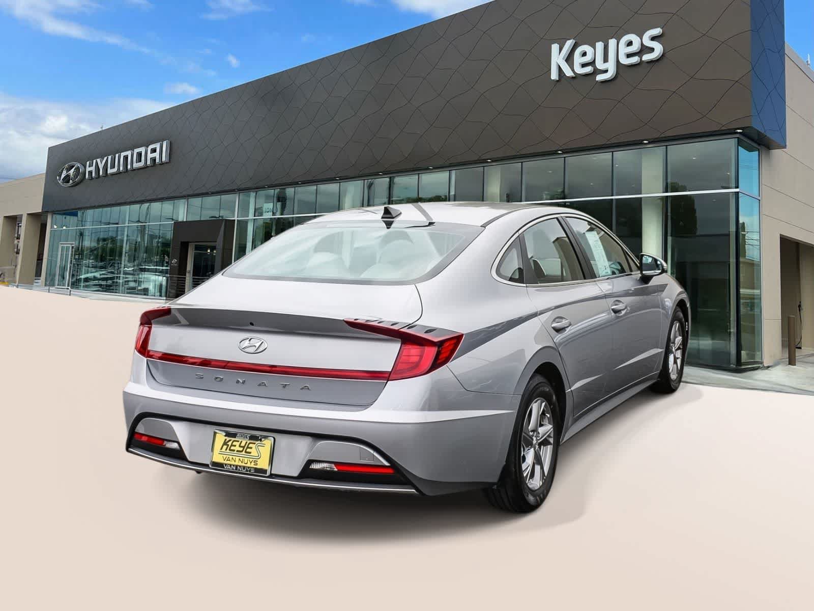 Certified 2023 Hyundai Sonata SE FWD image 4