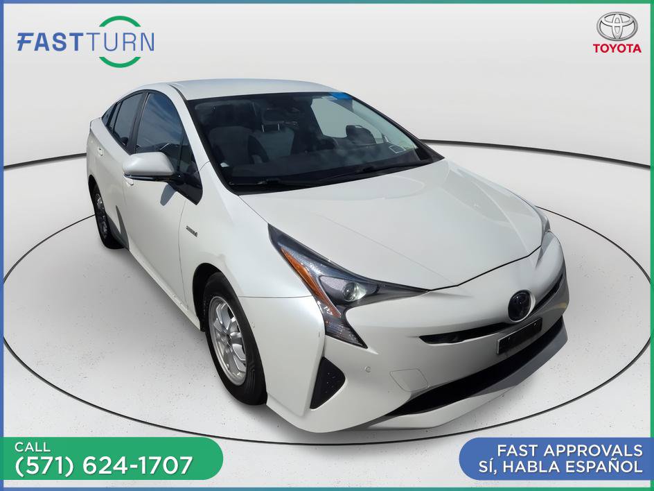 Used 2017 Toyota Prius Four FWD image 1