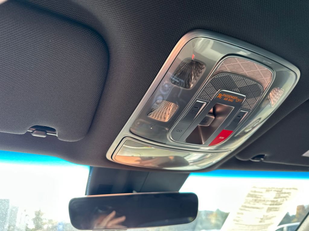 Used 2023 Genesis GV60 Advanced image 36