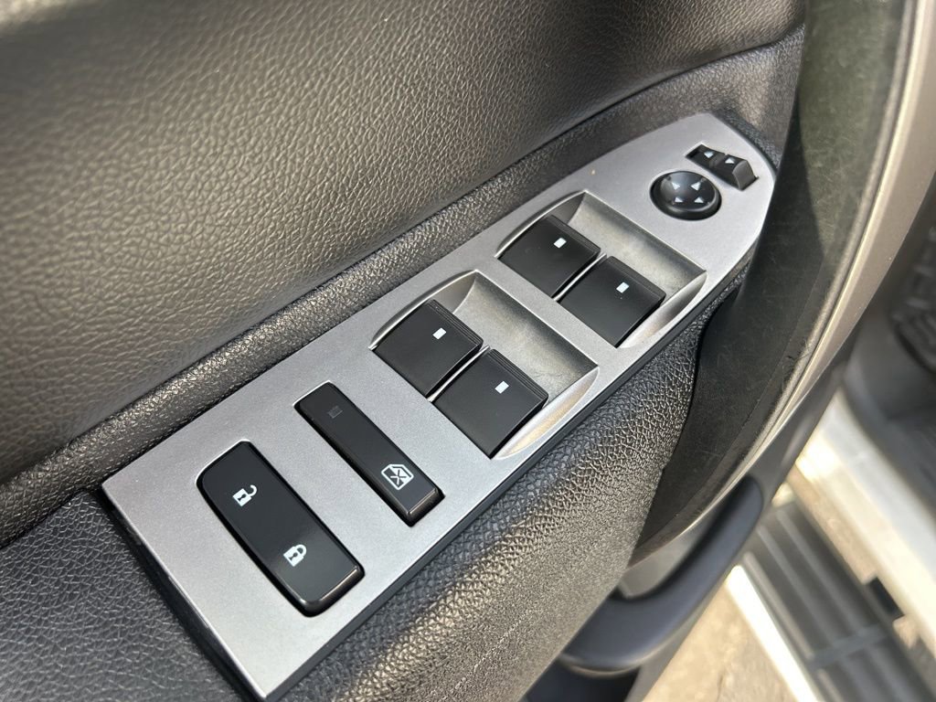 Used 2013 Chevrolet Silverado 1500 LT w/ All-Star Edition AWD/4WD image 17