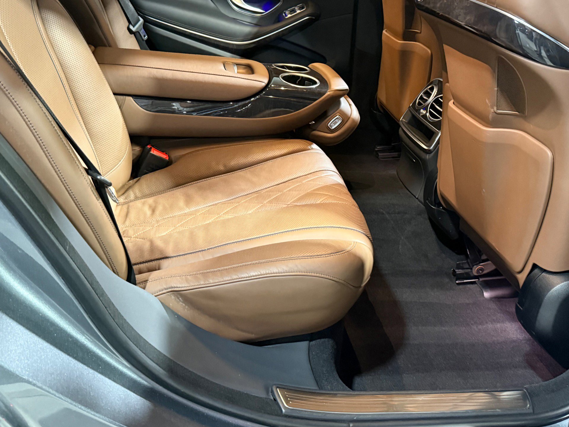 Used 2018 Mercedes-Benz S 450 S 450 4MATIC w/ AMG Line Exterior image 52